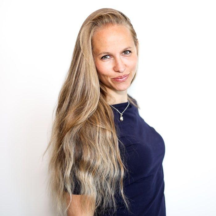 Long, freshly toned blonde hair