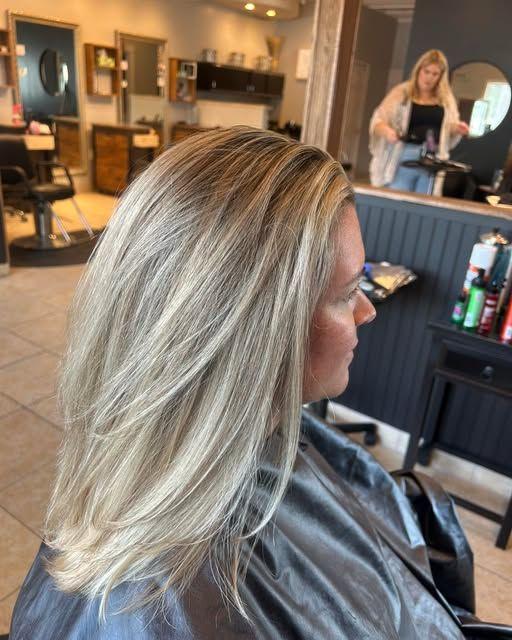 A dimensional blonde color result at Atria